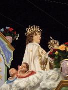 Matera p.zza V.Veneto. Statua Madonna della Bruna sul carro trionfale.Foto Pino Losignore