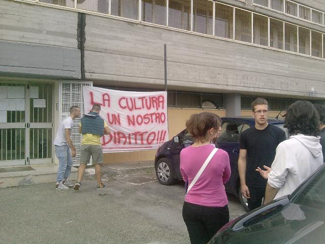 Manifestazione degli studenti del Liceo Artistico di Matera