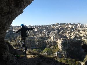 Nissan the Quest a Matera